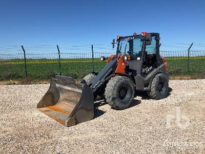HITACHI ZW95 - Carregadeira de rodas: foto 1 HITACHI ZW95 - Carregadeira de rodas: foto 1