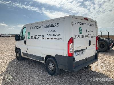 PEUGEOT BOXER - Caminhão furgão: foto 2 PEUGEOT BOXER - Caminhão furgão: foto 2