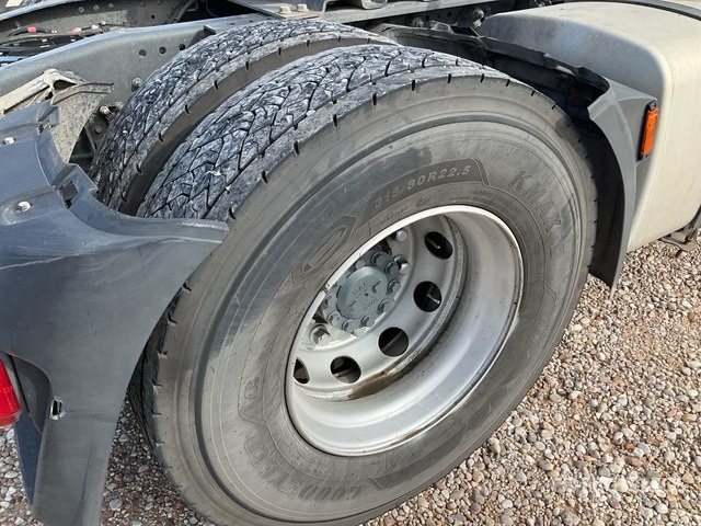 2015 DAF XF460FT 4x2 S/A Sleeper Truck Tractor - Tractor: foto 5 2015 DAF XF460FT 4x2 S/A Sleeper Truck Tractor - Tractor: foto 5