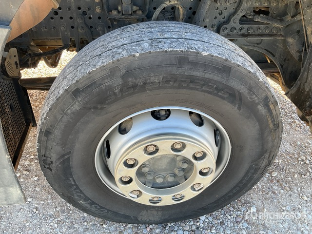 2018 Mercedes-Benz Arocs 1843 4x2 S/A Sleeper Truck Tractor - Tractor: foto 5 2018 Mercedes-Benz Arocs 1843 4x2 S/A Sleeper Truck Tractor - Tractor: foto 5