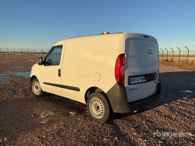 2018 Fiat Doblo Cargo Van - Veículo comercial: foto 2 2018 Fiat Doblo Cargo Van - Veículo comercial: foto 2