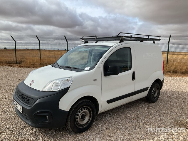 2019 Fiat Fiorino Service Cargo Van - Veículo comercial: foto 2 2019 Fiat Fiorino Service Cargo Van - Veículo comercial: foto 2