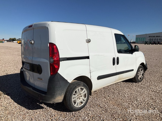 2020 Fiat Doblo Cargo Van - Veículo comercial: foto 3 2020 Fiat Doblo Cargo Van - Veículo comercial: foto 3