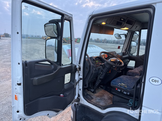 2008 Iveco Eurocargo 75E16 4x2 Dump Truck: Light Duty - Caminhão basculante: foto 5 2008 Iveco Eurocargo 75E16 4x2 Dump Truck: Light Duty - Caminhão basculante: foto 5