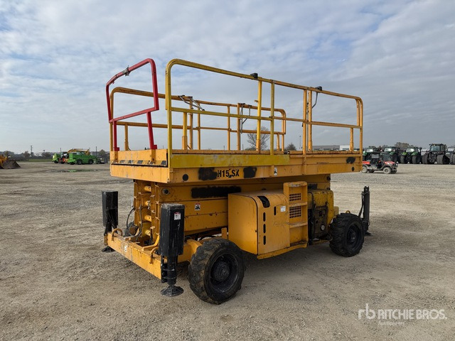 2009 Haulotte H15SX (Inoperable) Scissor Lift - Plataforma de Tijera/ Plataforma de tesoura: foto 2 2009 Haulotte H15SX (Inoperable) Scissor Lift - Plataforma de Tijera/ Plataforma de tesoura: foto 2