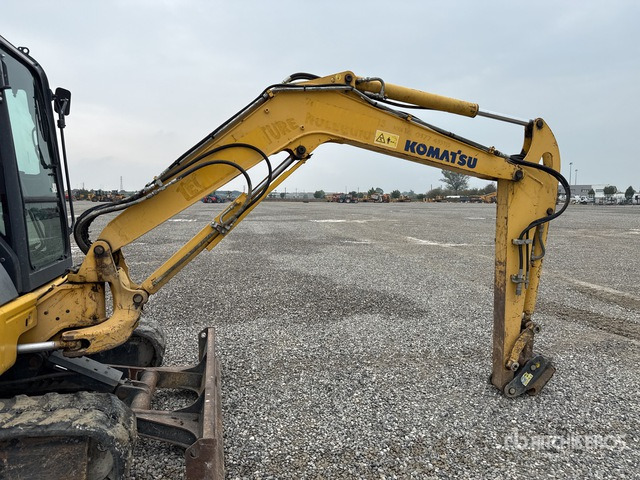 2010 Komatsu PC50MR-2 Mini escavatore: <6.6t - Mini escavadeira: foto 5 2010 Komatsu PC50MR-2 Mini escavatore: <6.6t - Mini escavadeira: foto 5