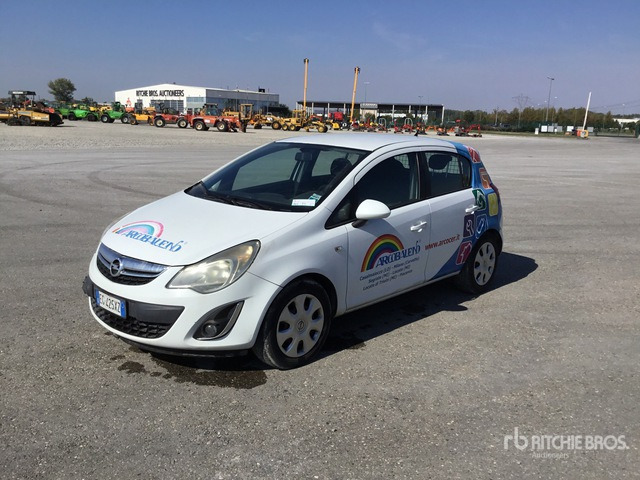 2011 Opel Corsa (Inoperable) Automobile - Automóvel: foto 4 2011 Opel Corsa (Inoperable) Automobile - Automóvel: foto 4