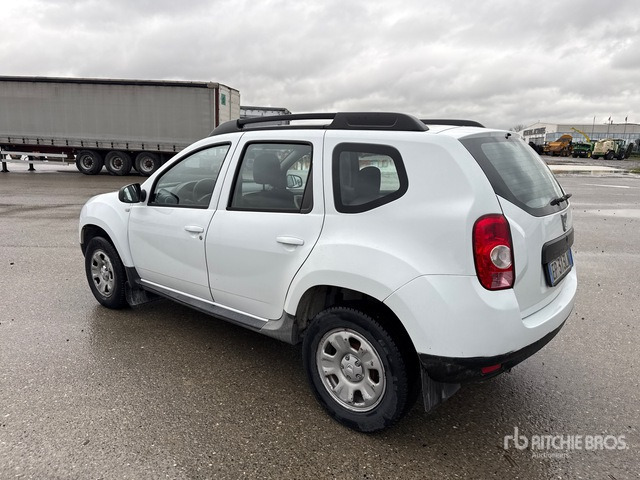2012 Dacia Duster SUV - SUV: foto 2 2012 Dacia Duster SUV - SUV: foto 2