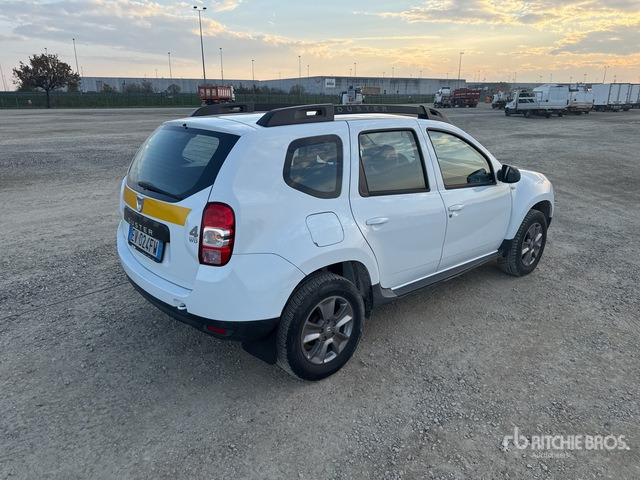 2014 DACIA DUSTER 4WD SUV - SUV: foto 4 2014 DACIA DUSTER 4WD SUV - SUV: foto 4