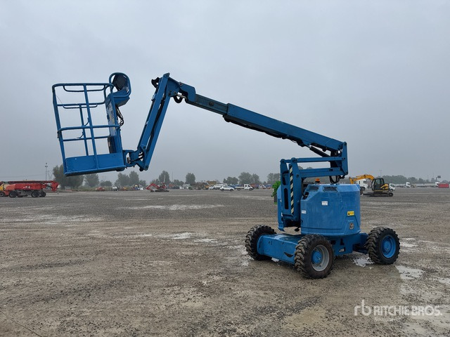 2014 Genie Z-34/22 Diesel Articulating Boom Lift - Plataforma articulada: foto 1 2014 Genie Z-34/22 Diesel Articulating Boom Lift - Plataforma articulada: foto 1