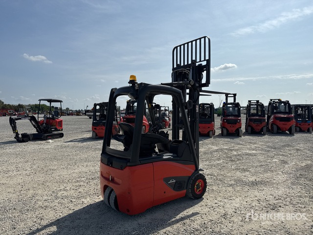 2014 Linde E15-02 1500 kg Electric Forklift - Empilhadeira elétrica: foto 4 2014 Linde E15-02 1500 kg Electric Forklift - Empilhadeira elétrica: foto 4