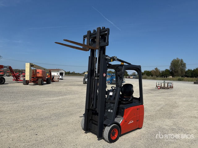 2014 Linde E16C-01 1600 kg Electric Forklift - Empilhadeira elétrica: foto 1 2014 Linde E16C-01 1600 kg Electric Forklift - Empilhadeira elétrica: foto 1
