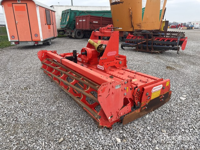 2014 Maschio DC3000 Rotary Harrow - Grade: foto 4 2014 Maschio DC3000 Rotary Harrow - Grade: foto 4
