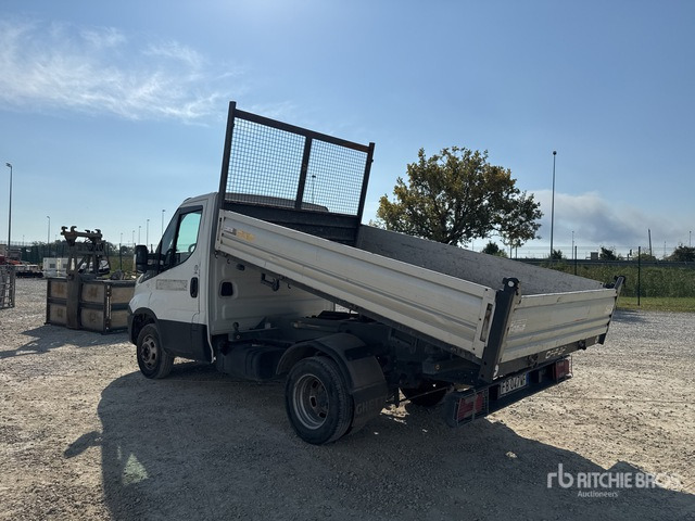 2015 Iveco Daily 35-110 Autocarro ribaltabile: carichi leggeri - Furgão basculante: foto 4 2015 Iveco Daily 35-110 Autocarro ribaltabile: carichi leggeri - Furgão basculante: foto 4