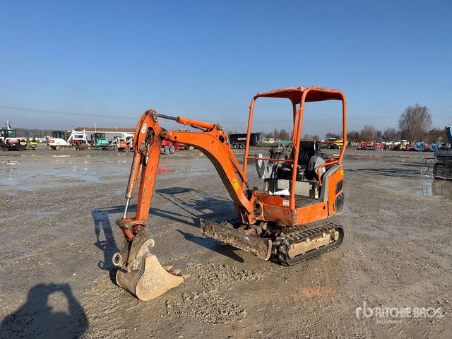 2015 Kubota KX016-4HG Mini Excavator: <6.6t - Mini escavadeira: foto 1 2015 Kubota KX016-4HG Mini Excavator: <6.6t - Mini escavadeira: foto 1