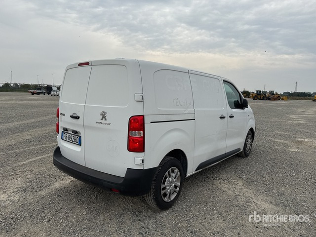 2018 Peugeot Expert Autocarro furgonato - Furgão compacto: foto 3 2018 Peugeot Expert Autocarro furgonato - Furgão compacto: foto 3