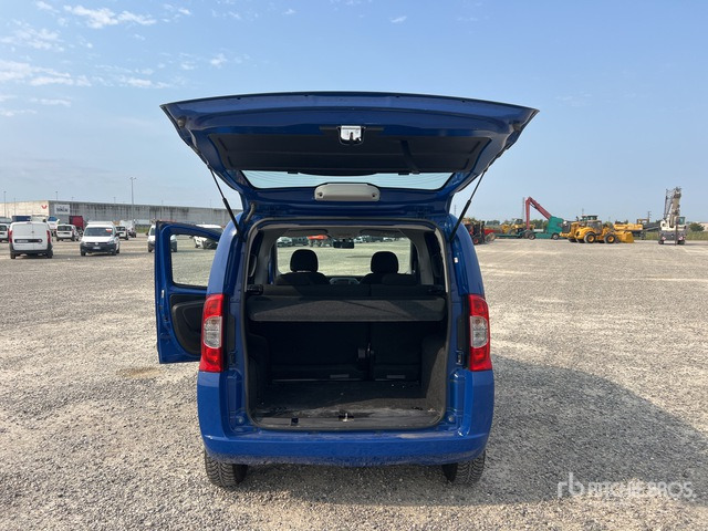 2019 Fiat Qubo Autocarro furgonato - Carrinha cabine dupla: foto 5 2019 Fiat Qubo Autocarro furgonato - Carrinha cabine dupla: foto 5