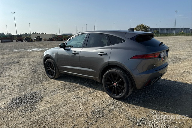 2020 Jaguar E Pace 2.0D I4 CHEQUERED FLAG AUTO 4WD SUV - SUV: foto 2 2020 Jaguar E Pace 2.0D I4 CHEQUERED FLAG AUTO 4WD SUV - SUV: foto 2