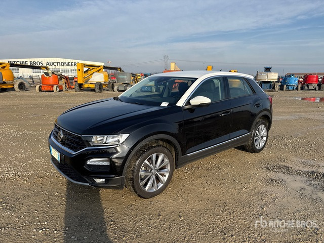 2020 Volkswagen T-Roc 1.5 TSI ACT BUSINESS DSG SUV - SUV: foto 1 2020 Volkswagen T-Roc 1.5 TSI ACT BUSINESS DSG SUV - SUV: foto 1