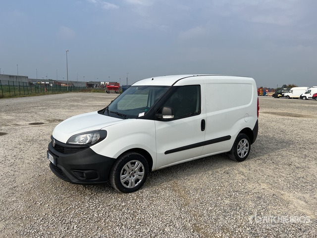 2021 Fiat Doblo CARGO CH1 LOUNGE 1.3 MJET 95CV ... Van Truck - Furgão compacto: foto 2 2021 Fiat Doblo CARGO CH1 LOUNGE 1.3 MJET 95CV ... Van Truck - Furgão compacto: foto 2