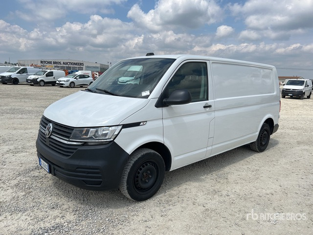 2021 Volkswagen Transporter 4x4 2.0 TDI BlueMotion SCR 110k ... Van Truck - Furgão compacto: foto 2 2021 Volkswagen Transporter 4x4 2.0 TDI BlueMotion SCR 110k ... Van Truck - Furgão compacto: foto 2