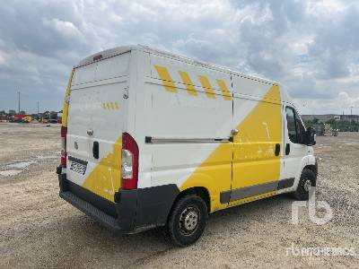 FIAT DUCATO 120 MJT - Caminhão furgão: foto 3 FIAT DUCATO 120 MJT - Caminhão furgão: foto 3