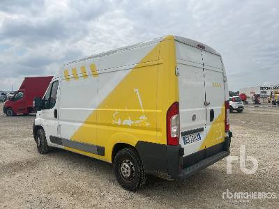FIAT DUCATO 120 MJT - Caminhão furgão: foto 2 FIAT DUCATO 120 MJT - Caminhão furgão: foto 2