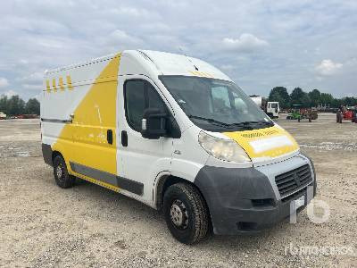 FIAT DUCATO 120 MJT - Caminhão furgão: foto 4 FIAT DUCATO 120 MJT - Caminhão furgão: foto 4