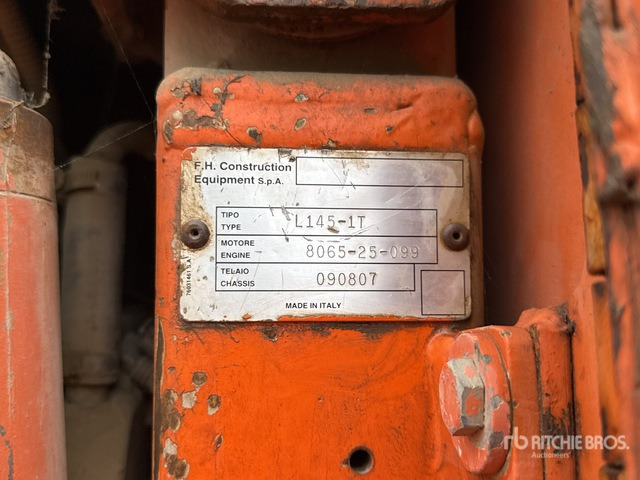 Fiat-Hitachi L145-1T Crawler Loader - Carregadeira de esteiras: foto 1 Fiat-Hitachi L145-1T Crawler Loader - Carregadeira de esteiras: foto 1