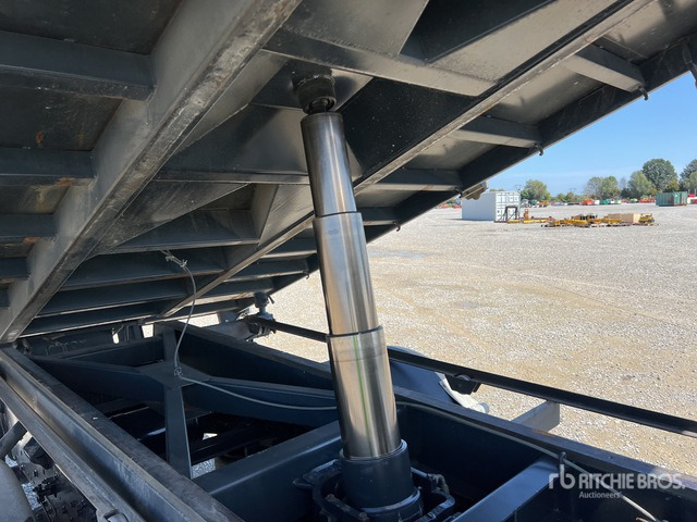 Iveco Eurocargo 140E18 Autocarro ribaltabile - Caminhão basculante: foto 4 Iveco Eurocargo 140E18 Autocarro ribaltabile - Caminhão basculante: foto 4