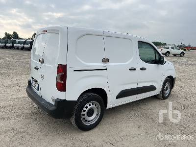 OPEL COMBO 1.6 DIESEL 75CV L1 1000 KG MT5 - Caminhão furgão: foto 3 OPEL COMBO 1.6 DIESEL 75CV L1 1000 KG MT5 - Caminhão furgão: foto 3