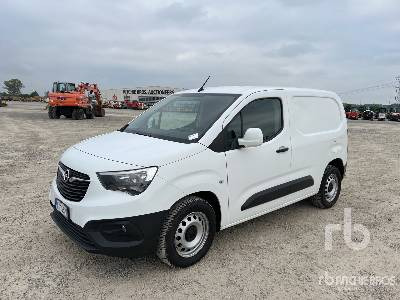 OPEL COMBO 1.6 DIESEL 75CV L1 1000 KG MT5 - Caminhão furgão: foto 1 OPEL COMBO 1.6 DIESEL 75CV L1 1000 KG MT5 - Caminhão furgão: foto 1