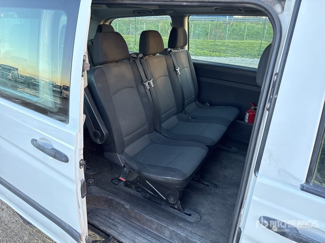 2012 Mercedes-Benz Vito Bus - Ônibus: foto 4 2012 Mercedes-Benz Vito Bus - Ônibus: foto 4