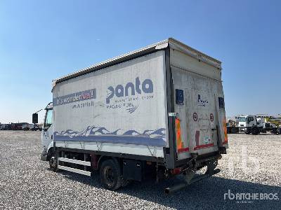 RENAULT MIDLUM 180.75 4x2 - Caminhão com lona: foto 2 RENAULT MIDLUM 180.75 4x2 - Caminhão com lona: foto 2