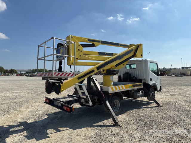 Renault Maxity Piattaforma autocarrata - Caminhão com plataforma aérea: foto 3 Renault Maxity Piattaforma autocarrata - Caminhão com plataforma aérea: foto 3