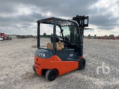TOYOTA 8FBMT30 3000 kg - Empilhadeira elétrica: foto 3 TOYOTA 8FBMT30 3000 kg - Empilhadeira elétrica: foto 3