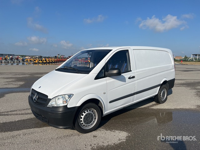 2014 Mercedes-Benz Vito 113 CDI Cargo Van - Veículo comercial: foto 1 2014 Mercedes-Benz Vito 113 CDI Cargo Van - Veículo comercial: foto 1