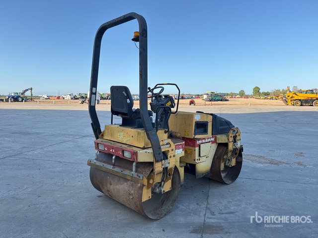 1995 Dynapac CC142 Compacteur Vibrant Tandem (Inop ... Double Drum Roller - Compactador de asfalto: foto 4 1995 Dynapac CC142 Compacteur Vibrant Tandem (Inop ... Double Drum Roller - Compactador de asfalto: foto 4