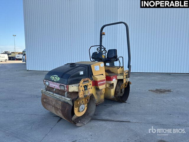 1995 Dynapac CC142 Compacteur Vibrant Tandem (Inop ... Double Drum Roller - Compactador de asfalto: foto 1 1995 Dynapac CC142 Compacteur Vibrant Tandem (Inop ... Double Drum Roller - Compactador de asfalto: foto 1