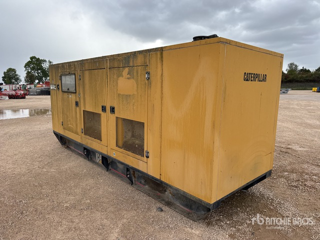 2000 Cat 400 365 kVA Containerized Stand-By ... Generator Set - Gerador elétrico: foto 3 2000 Cat 400 365 kVA Containerized Stand-By ... Generator Set - Gerador elétrico: foto 3