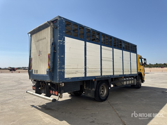 2003 Volvo FM12 420 4x2 Camion Betaillere Livestock Truck - Caminhão transporte de gado: foto 3 2003 Volvo FM12 420 4x2 Camion Betaillere Livestock Truck - Caminhão transporte de gado: foto 3