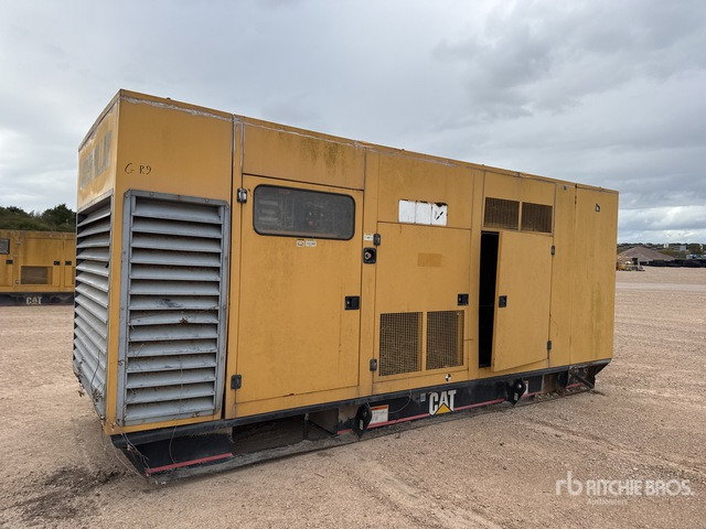2004 Cat 800F 725 kVA Containerized Stand-By ... Generator Set - Gerador elétrico: foto 2 2004 Cat 800F 725 kVA Containerized Stand-By ... Generator Set - Gerador elétrico: foto 2