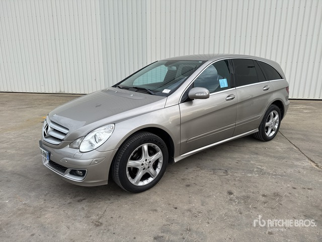 2007 Mercedes-Benz Classe R AWD Break Automobile - Automóvel: foto 1 2007 Mercedes-Benz Classe R AWD Break Automobile - Automóvel: foto 1