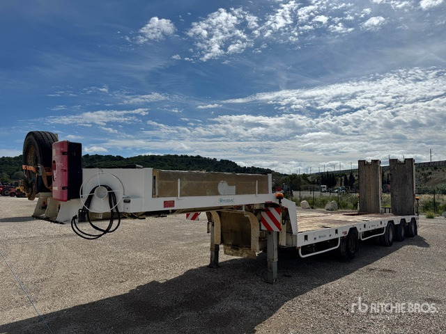 2007 Nicolas 68200 kg Quad/A Extendable Semi ... Lowboy Trailer - Semireboque baixa: foto 1 2007 Nicolas 68200 kg Quad/A Extendable Semi ... Lowboy Trailer - Semireboque baixa: foto 1