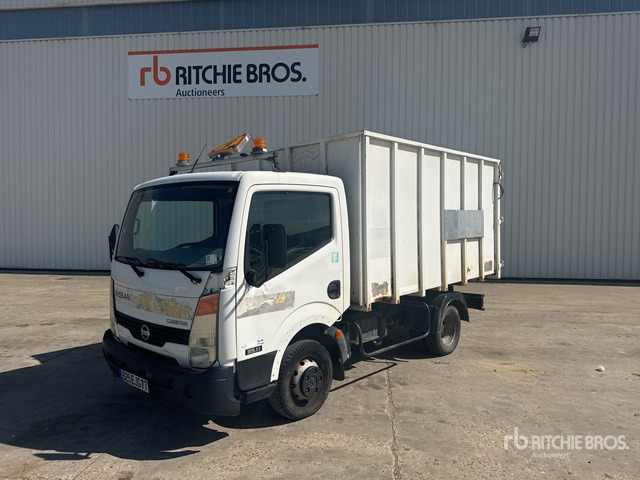 2007 Nissan Cabstar 35.11 4x2 Camion Benne Dump Truck: Light Duty - Caminhão basculante: foto 2 2007 Nissan Cabstar 35.11 4x2 Camion Benne Dump Truck: Light Duty - Caminhão basculante: foto 2
