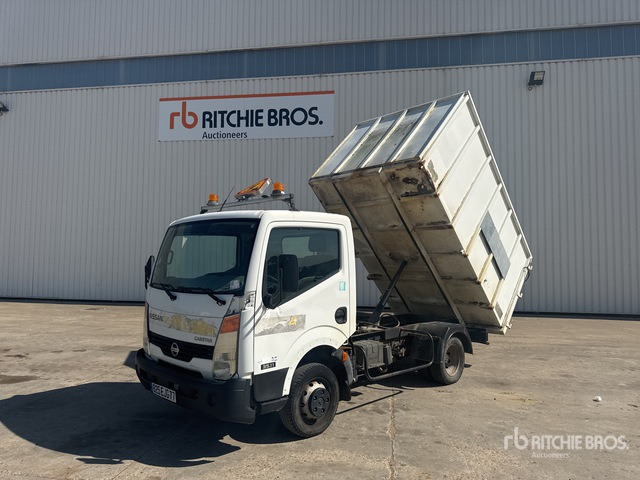 2007 Nissan Cabstar 35.11 4x2 Camion Benne Dump Truck: Light Duty - Caminhão basculante: foto 3 2007 Nissan Cabstar 35.11 4x2 Camion Benne Dump Truck: Light Duty - Caminhão basculante: foto 3