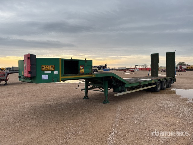 2008 Actm S46315 Tri/A Remorque Porte-Engin Lowboy Trailer - Semireboque baixa: foto 1 2008 Actm S46315 Tri/A Remorque Porte-Engin Lowboy Trailer - Semireboque baixa: foto 1