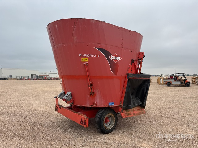 2008 Kuhn Euromix I 1270 Melangeuse Distributrice Livestock Feeder - Misturadora Alimentadora: foto 4 2008 Kuhn Euromix I 1270 Melangeuse Distributrice Livestock Feeder - Misturadora Alimentadora: foto 4