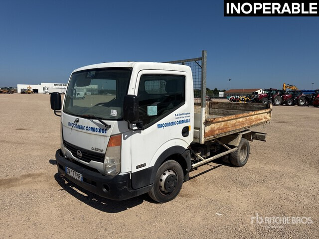 2008 Nissan Cabstar 35.13 Camion Benne (Inoperable) Dump Truck: Light Duty - Caminhão basculante: foto 2 2008 Nissan Cabstar 35.13 Camion Benne (Inoperable) Dump Truck: Light Duty - Caminhão basculante: foto 2