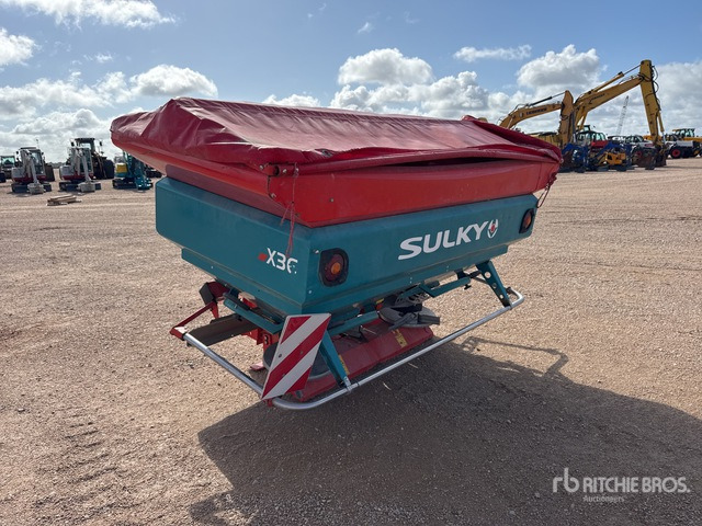 2008 Sulky X36 36 m 3-Point 3600 L Epandeur A ... Fertilizer Spreader - Distribuidor de fertilizantes: foto 3 2008 Sulky X36 36 m 3-Point 3600 L Epandeur A ... Fertilizer Spreader - Distribuidor de fertilizantes: foto 3